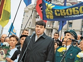 Tyahnybok: Nationalist, fearful of Russia, favors NATO