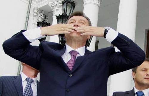 Yanukovych bullish ahead of runoff
