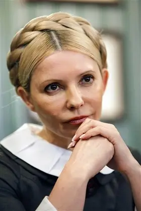 Ukraine’s jailed Tymoshenko calls off hunger strike