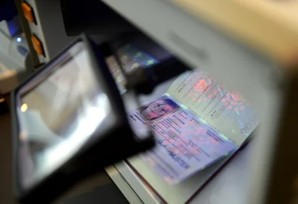 Yanukovych signs law on biometric passports