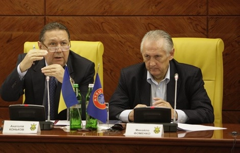 Ukraine’s football federation taps Fomenko to coach national team