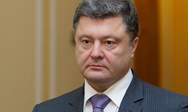 Poroshenko fears uncontrolled economic situation in Ukraine due to foreign borrowing