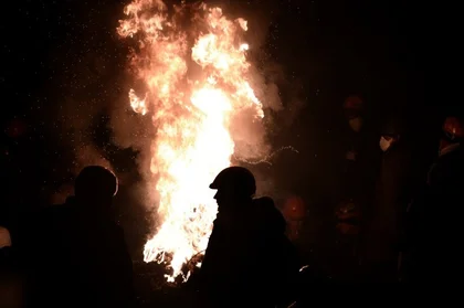 Ukrainian investigators probe possible killing of three protesters by riot police