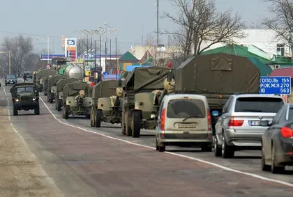 Russian troops invade Kherson Oblast, Ukrainians declare right to fight back