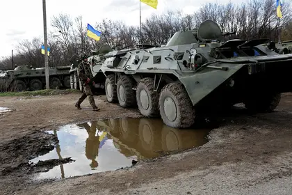 Ukraine forces ‘liberate’ Svyatohirsk from armed groups as anti-terror operation gets underway