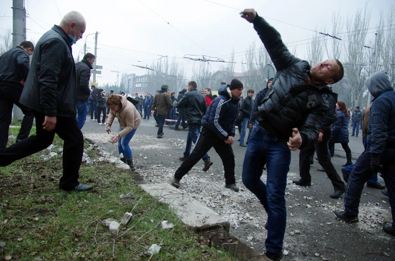 Turchynov: Ukraine is ‘helpless’ to restore order in Luhansk, Donetsk Oblasts (LIVE UPDATES)