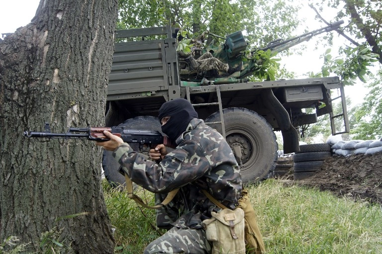 Two Ukrainian troops killed in battles with insurgents on June 3; OSCE says Luhansk blast on June 2 likely caused by airstrike (UPDATES, VIDEO)