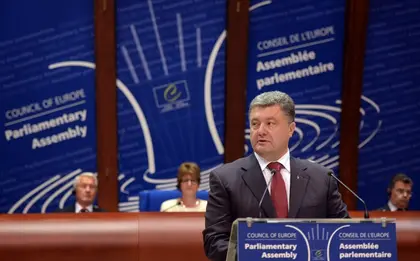 Poroshenko asks Rada to introduce Order of Heroes of Heavenly Hundred