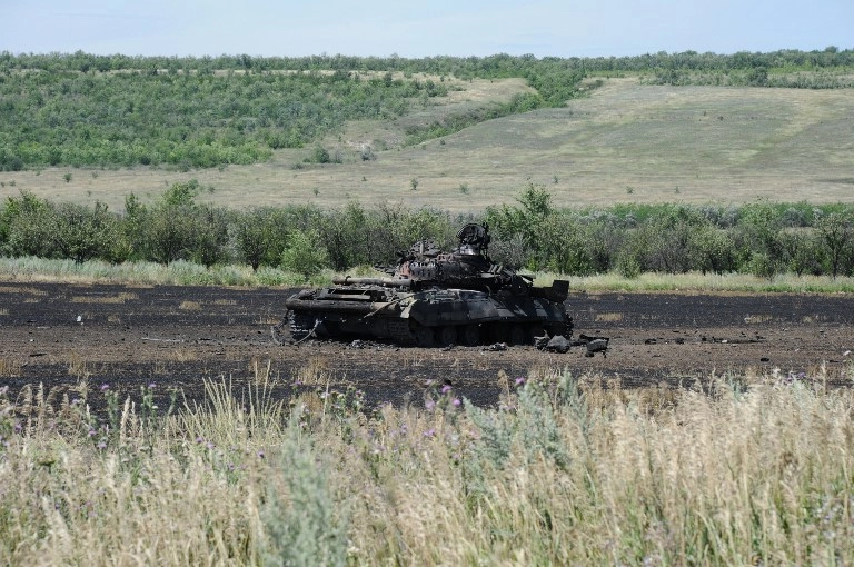 Reuters: Six soldiers killed in Ukraine, Kyiv points at Moscow over air strike