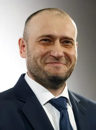 Interpol issues wanted notice for nationalist leader Yarosh at Russia’s behest