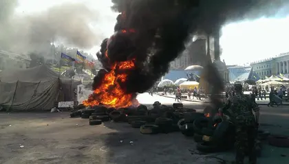 Protesters thwart city government attempts to clear Maidan (PHOTOS, LIVE UPDATES)