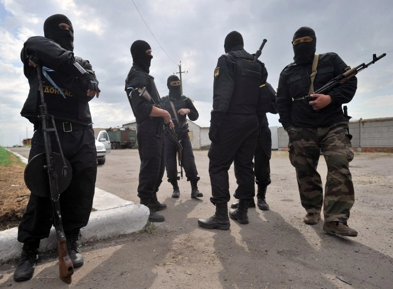 Abandoned Donbas Battalion fights on