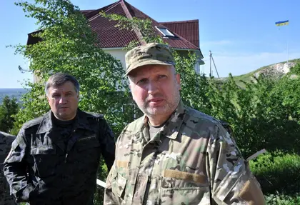 Turchynov, Avakov, Parubiy and commanders of special battalions included in military council of People’s Front