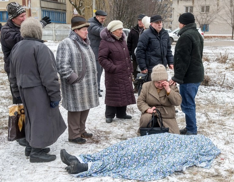 ​Debaltseve surrounded, surprise strike hammers Ukrainian military headquarters at Kramatorsk (VIDEO)