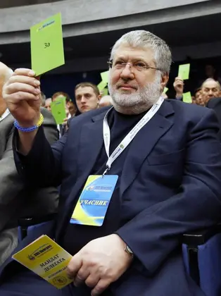 Poroshenko sends shot across oligarchs’ bow by sacking Kolomoisky