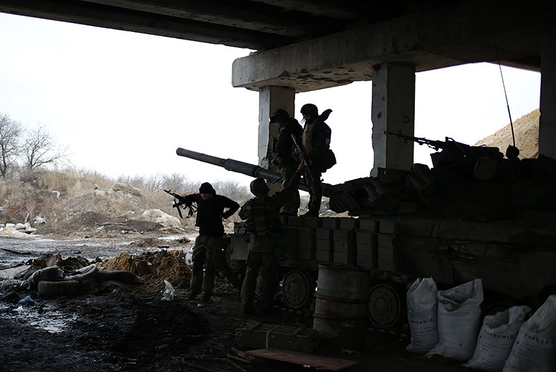 Ukrainian army command orders OUN volunteer battalion to leave Pisky, Donetsk region