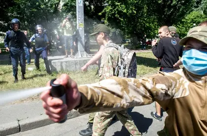 Anti-gay extremists violently break up gay pride march in Kyiv; several injured, many arrests