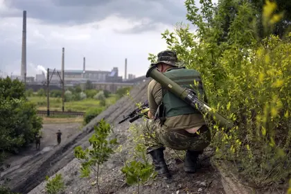 One Ukrainian servicemen killed, ten injured in Donbas over past day