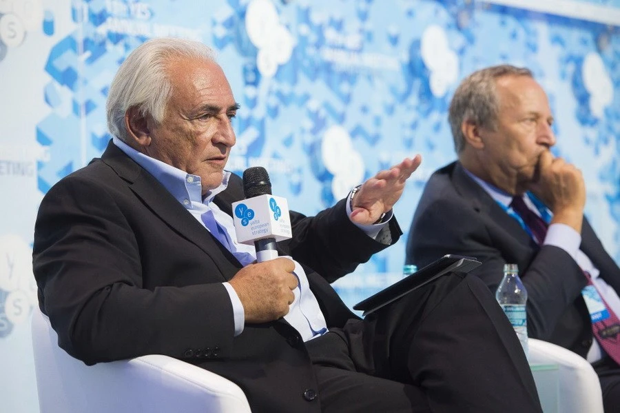 Billionaire Pinchuk puts Strauss-Kahn, other big names on bank board