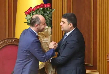 Groysman becomes Ukraine’s new prime minister, Parubiy takes over as speaker of parliament