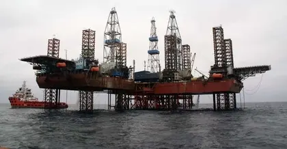 Ukraine Today: Russia sets up offshore drilling rigs in Ukraine Black Sea waters (VIDEO)
