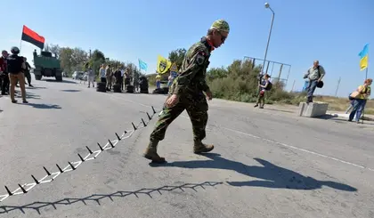 UNIAN: Crossing through Chonhar checkpoint in Crimean direction resumed