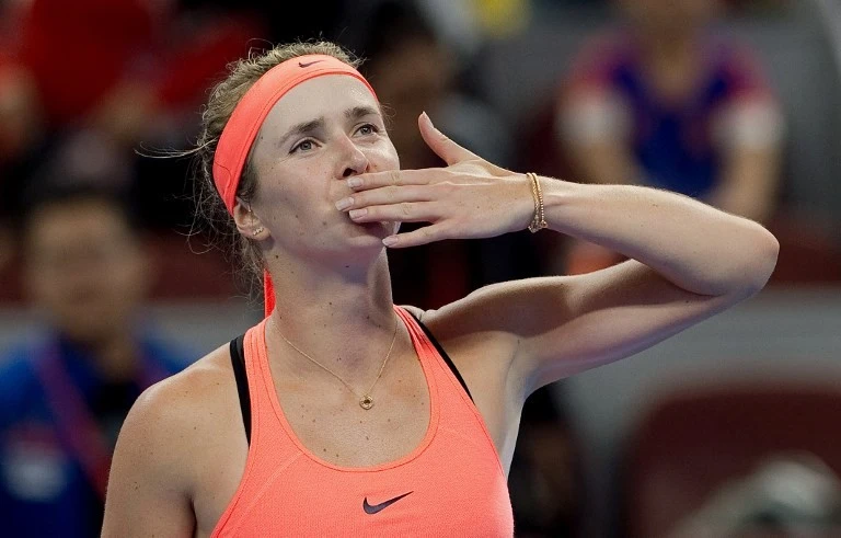 Associated Press: Top-ranked Kerber loses to Elina Svitolina at China Open