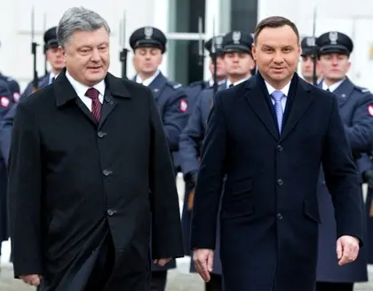Poroshenko goes on offensive against Onyshchenko’s corruption allegations