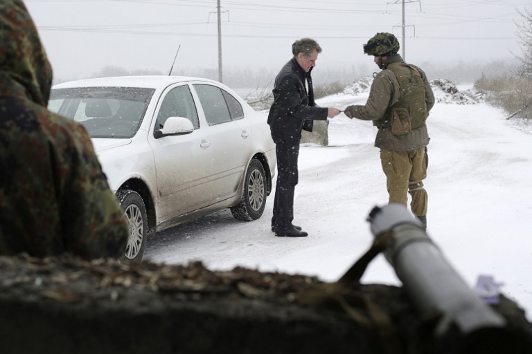 OSCE SMM evacuates base from Svitlodarsk for two days due to shelling (UPDATED)