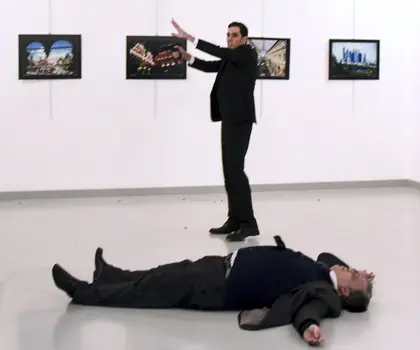 Al Jazeera: Image of Turkish assassin wins World Press Photo award
