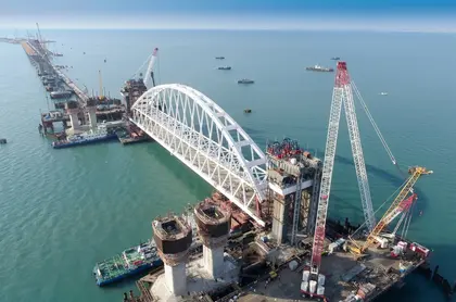Russia’s illegal Crimean Bridge construction will cost Ukraine (VIDEO)