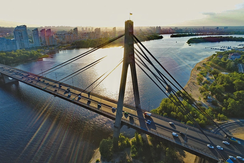 UNIAN: Ex-minister says more than 9,000 bridges across Ukraine in emergency condition