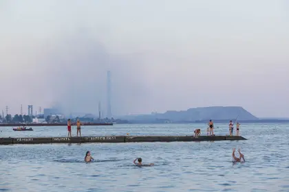 Mariupol breathes dirtiest air in Ukraine thanks to 2 Akhmetov steel plants
