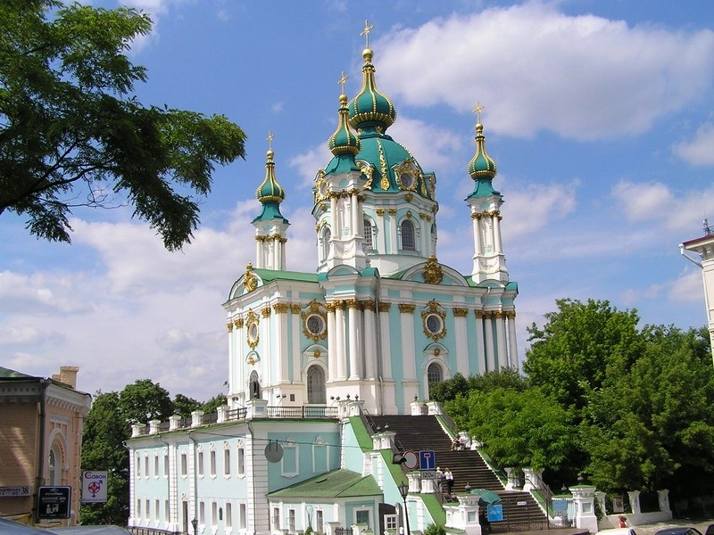 Poroshenko tables in parliament bill on use of St. Andrew’s Church in Kyiv