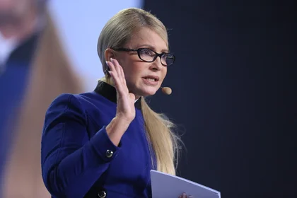 Tymoshenko slams Poroshenko for hike in gas prices