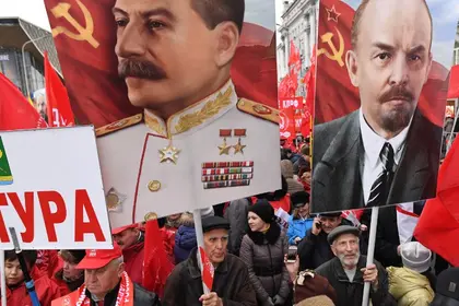 Survey shows Ukrainians most negatively regard Stalin, Lenin and Gorbachev