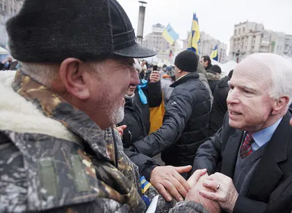 Kyiv City Council renames street to honor John McCain
