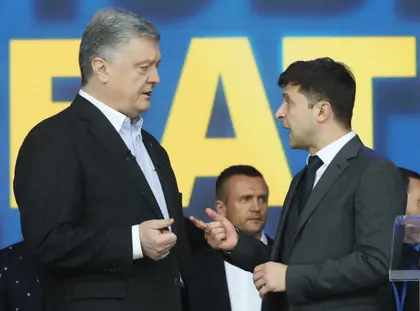 Poroshenko, Zelenskiy hold presidential debate at sports arena in Kyiv