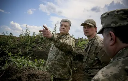 Poroshenko scrapes a win at military polling stations in Donbas