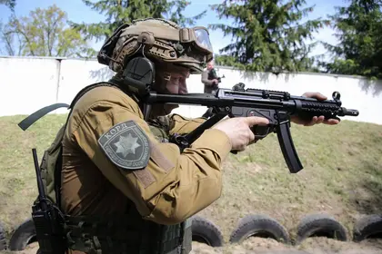 Ukraine’s police forces switch to MP5 submachine guns (PHOTOS)