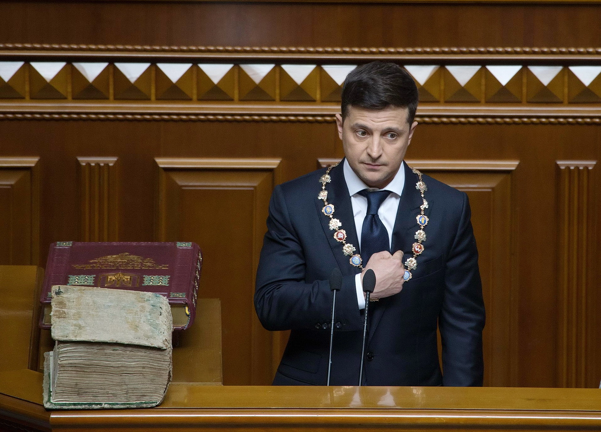 President Zelenskiy’s inauguration speech (COMPLETE ENGLISH TRANSLATION)