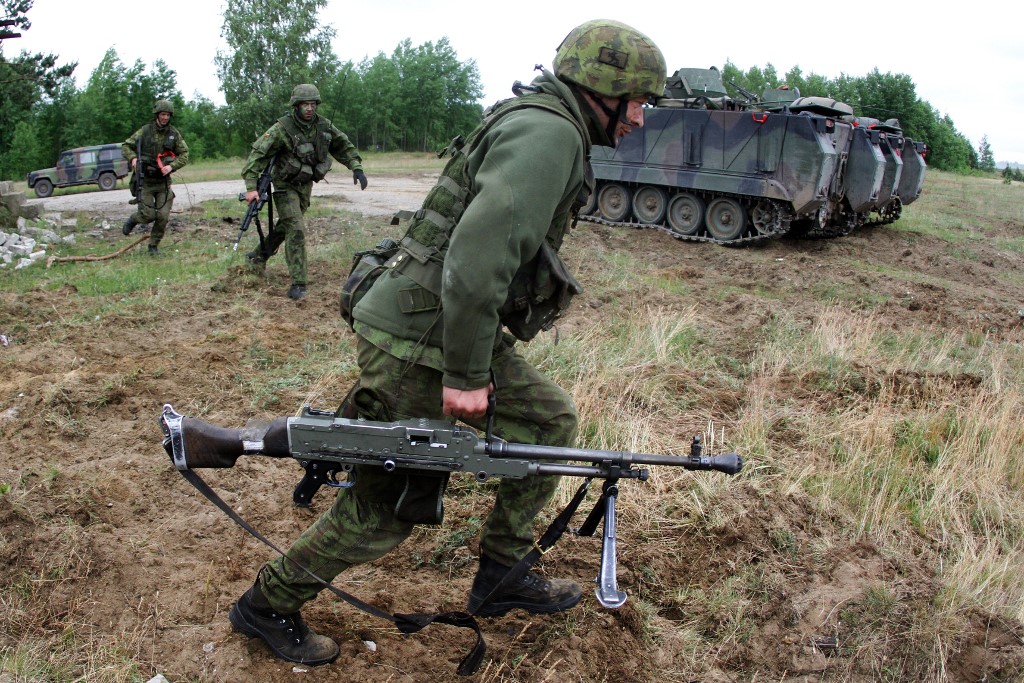 UNIAN: Lithuania hands over almost 1 million pieces of ammunition to Ukraine