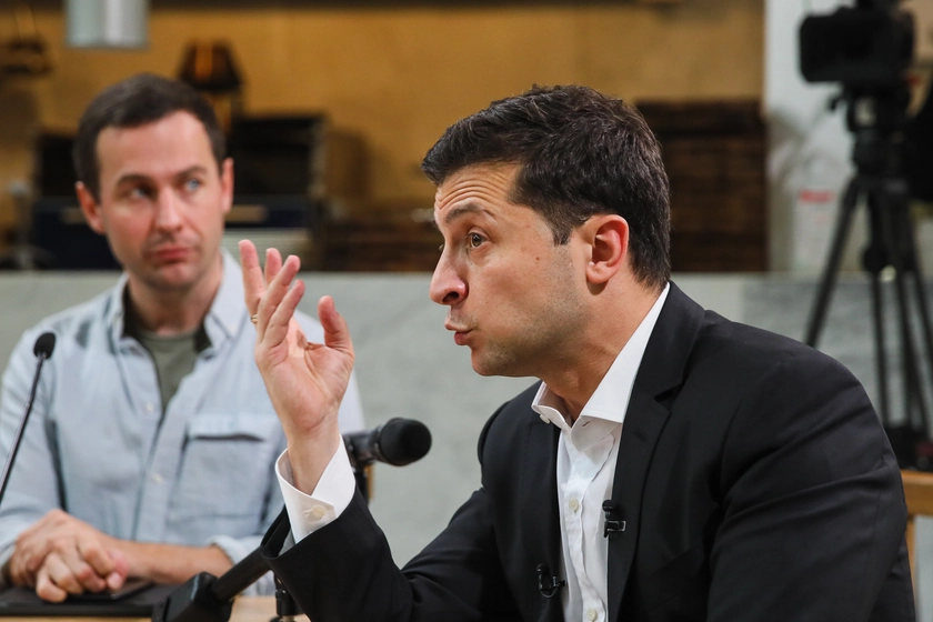Zelensky holds all-day press conference (LIVE)