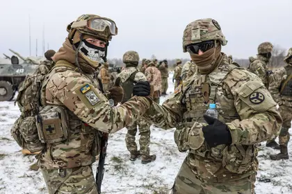 Rada approves new ranks, NATO-style amendments to military instructions
