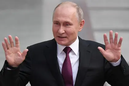 Voice of America: Is Russia’s Vladimir Putin color-blind?