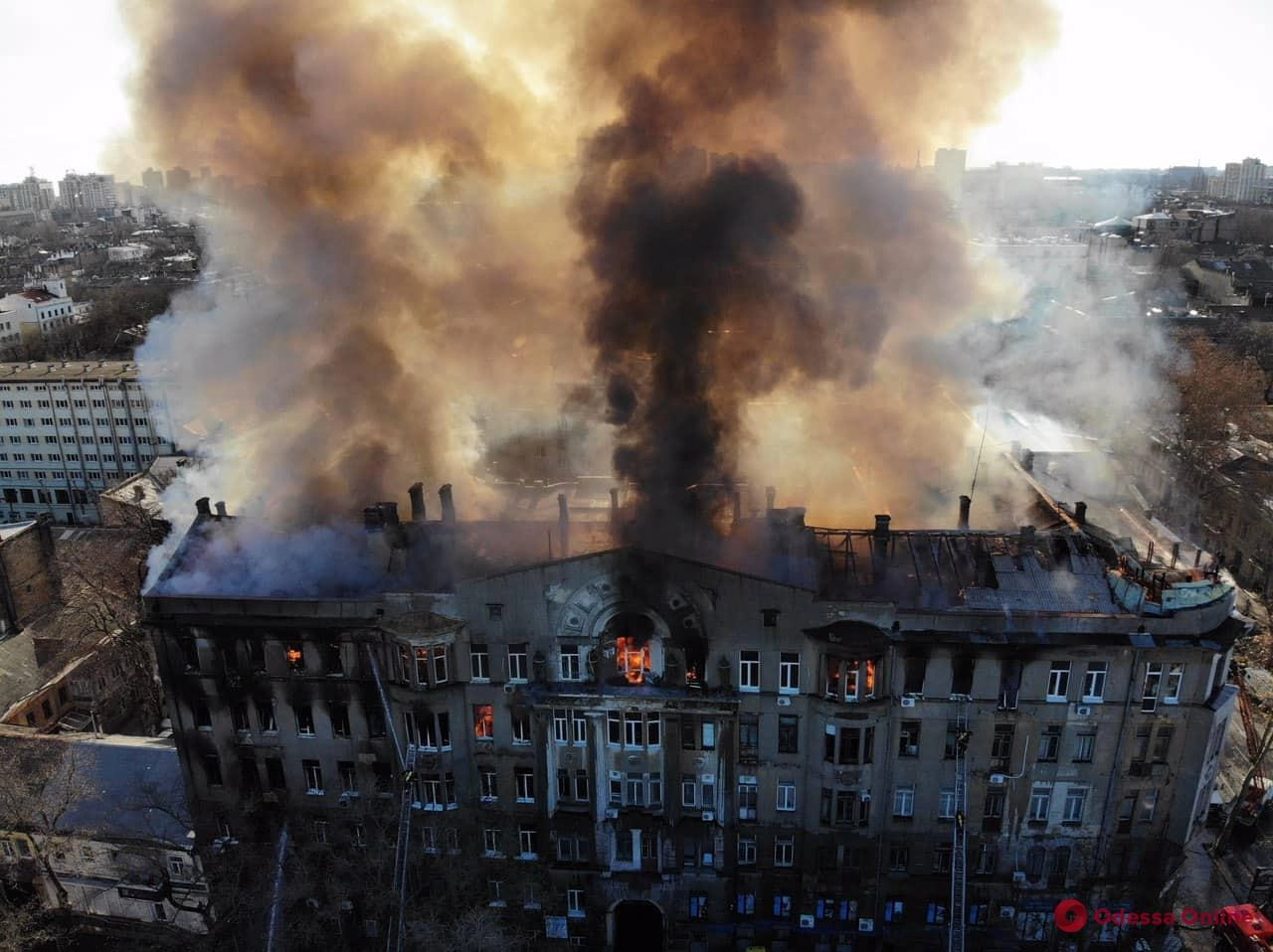 1 dead, 21 hospitalized in central Odesa college fire