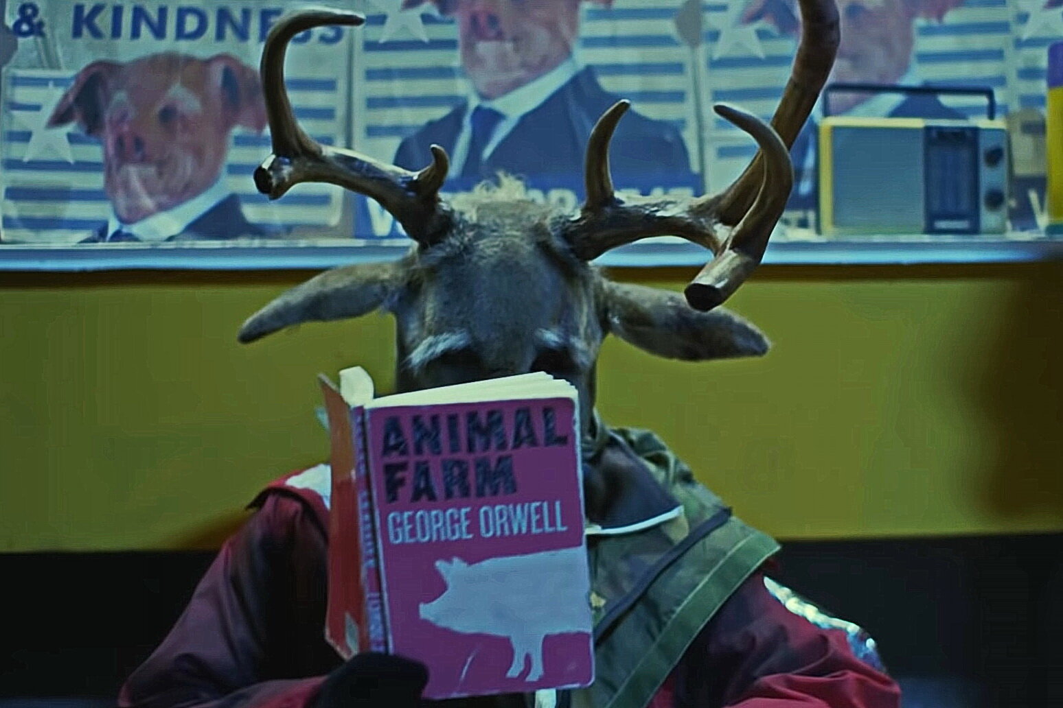 UK band Coldplay brings Orwell’s ‘Animal Farm’ to Kyiv