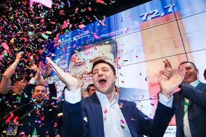 Zelensky’s first year: Checking status of president’s campaign promises