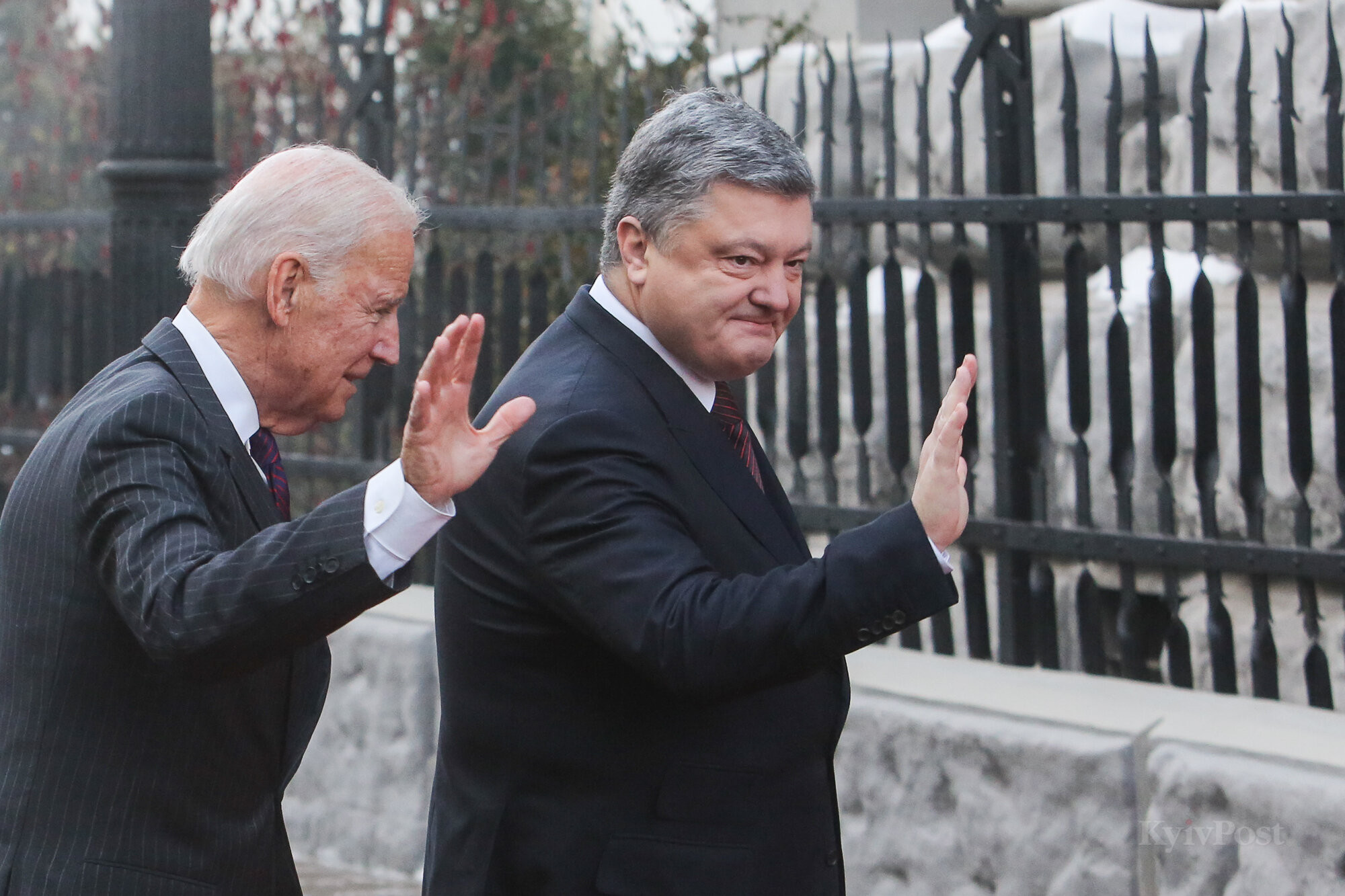 Poroshenkos Lawyer New Investigation Targets Poroshenko Biden