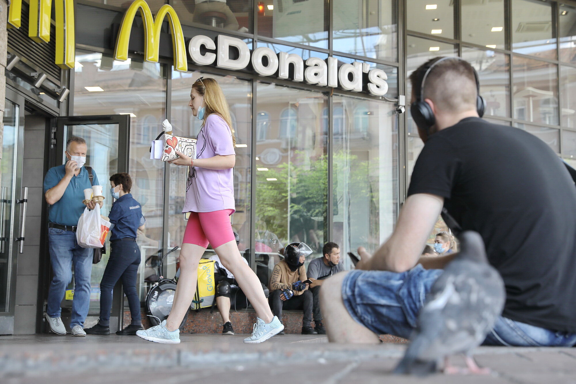 McDonald’s relies on local food suppliers, bets on delivery to grow in Ukraine